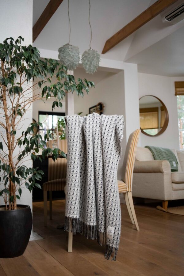 Amai villane pleed hall WS-208