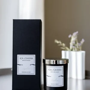 Sophie ruumilõhnastaja ja küünla kinkekomplekt AJ-15